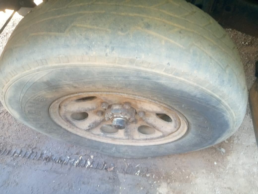 NISSAN HARDBODY 2.5 · Mocuba — imagen 11