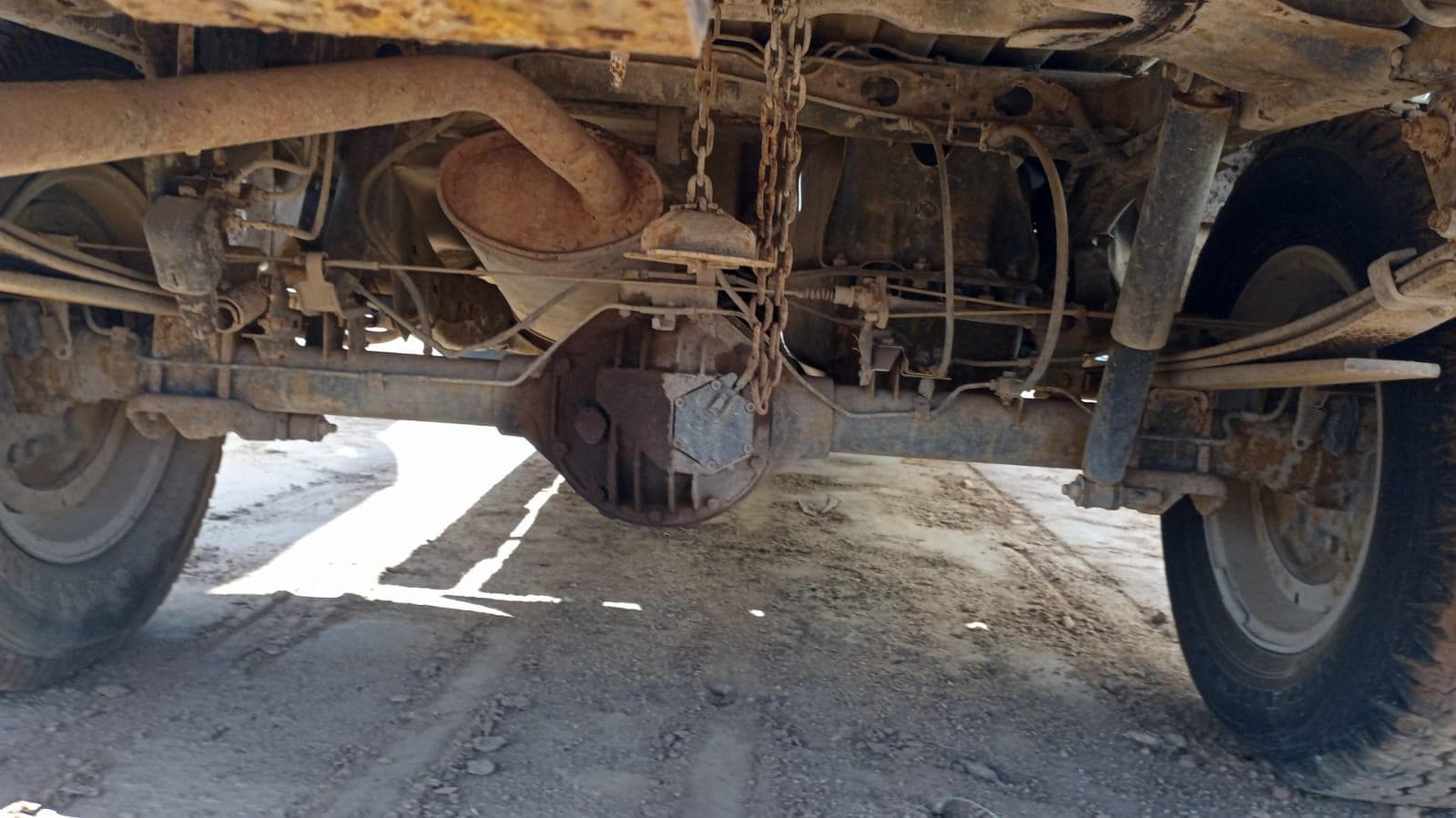 NISSAN Hardbody · Mocuba — imagem 4