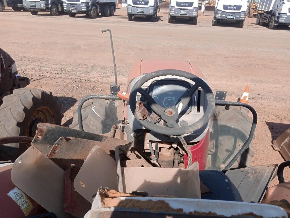 Tractor Agrícola · Mocuba — imagem 4