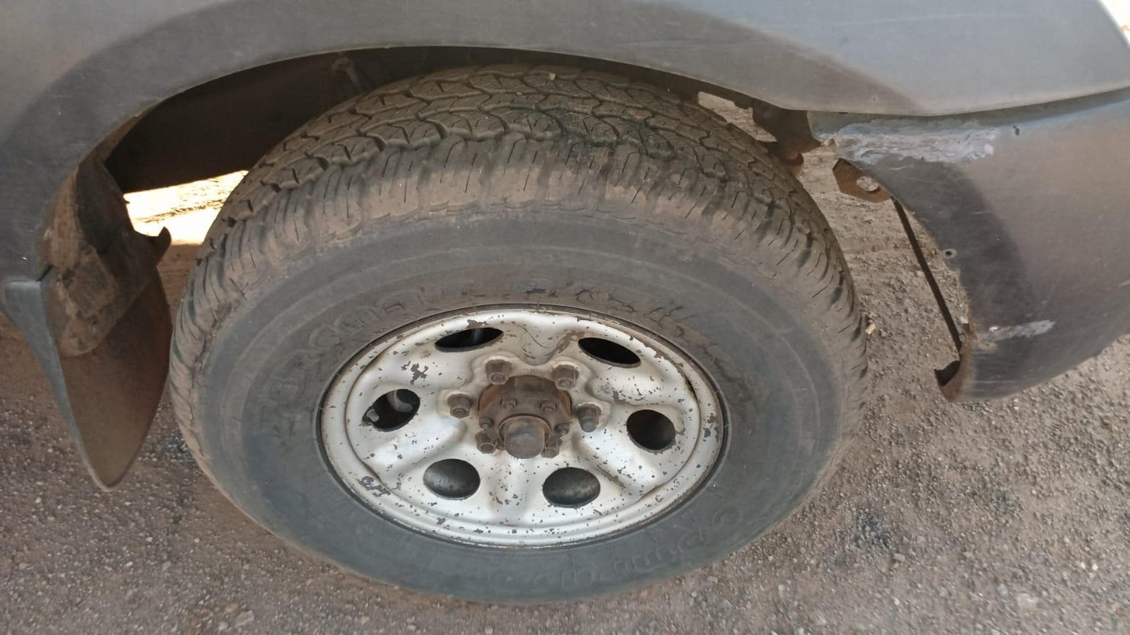 NISSAN HARDBODY 2.5 · Mocuba — imagem 7