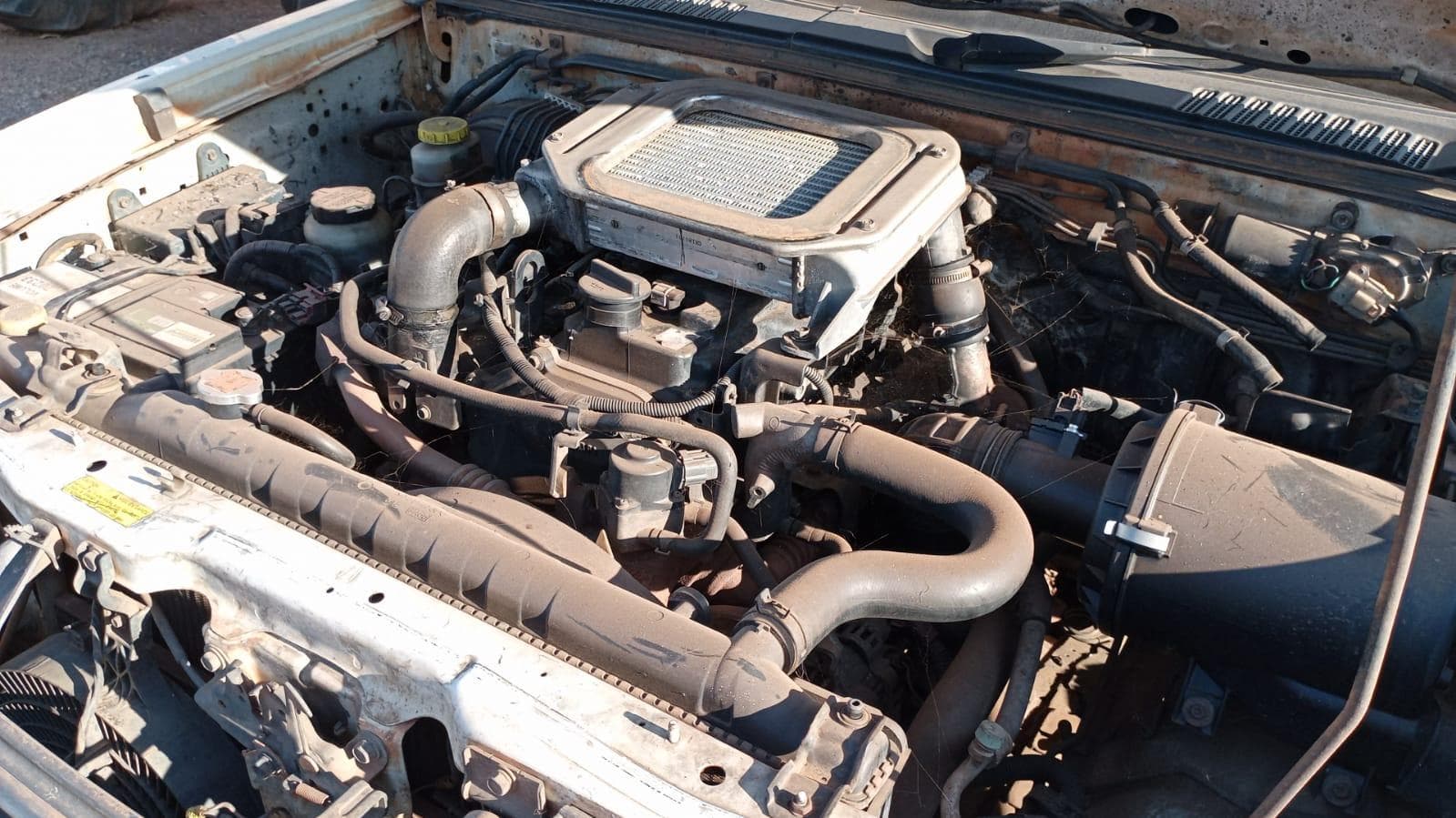 NISSAN HARDBODY 2.5 · Mocuba — imagem 15