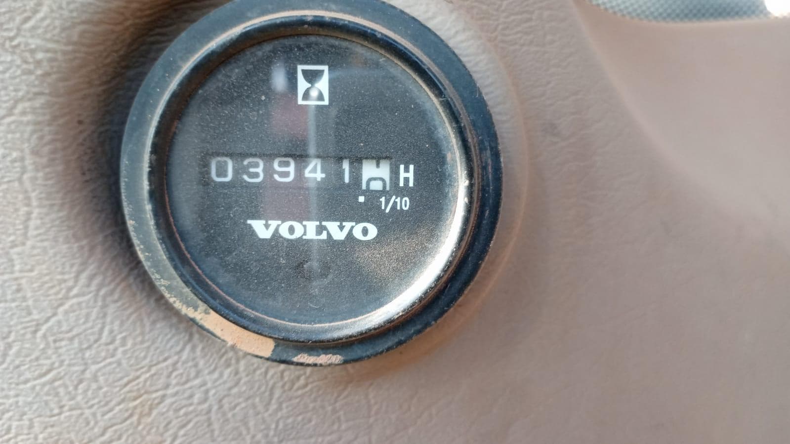 Escavadora de Rastos 20 T · Mocuba — imagen 7