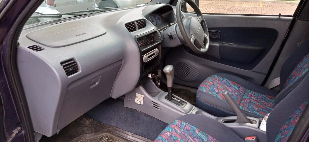 Daihatsu · — image 8