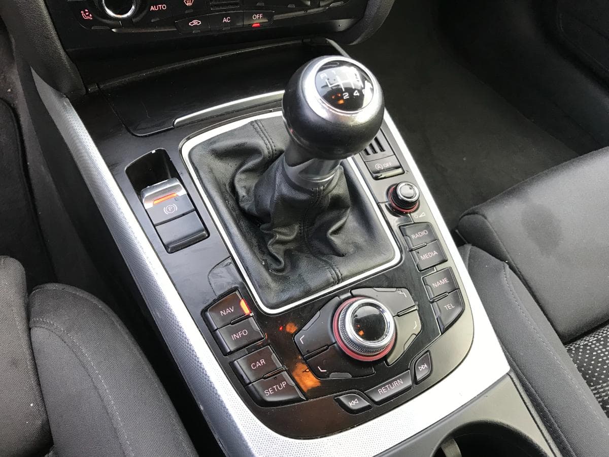 Audi A5 2.0 TDI · Ano 2010 — image 17