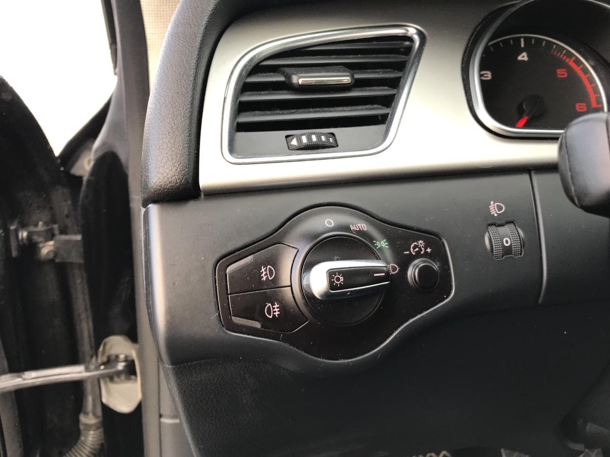 Audi A5 2.0 TDI · Ano 2010 — image 20