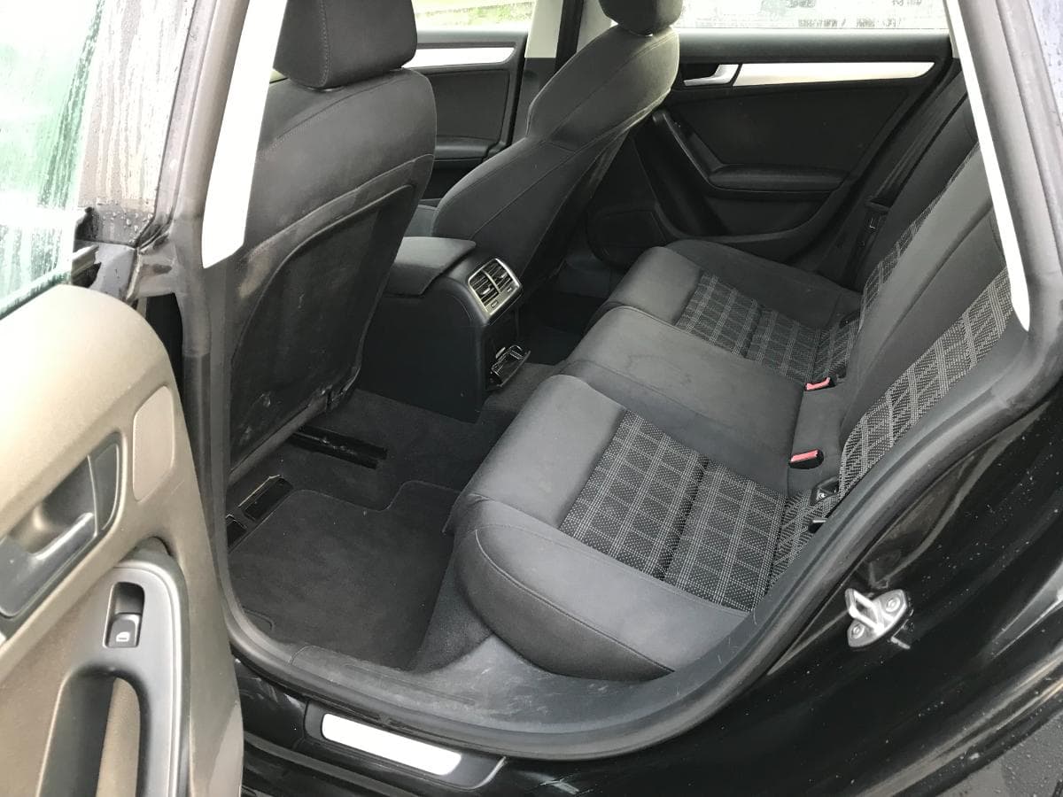 Audi A5 2.0 TDI · Ano 2010 — image 23