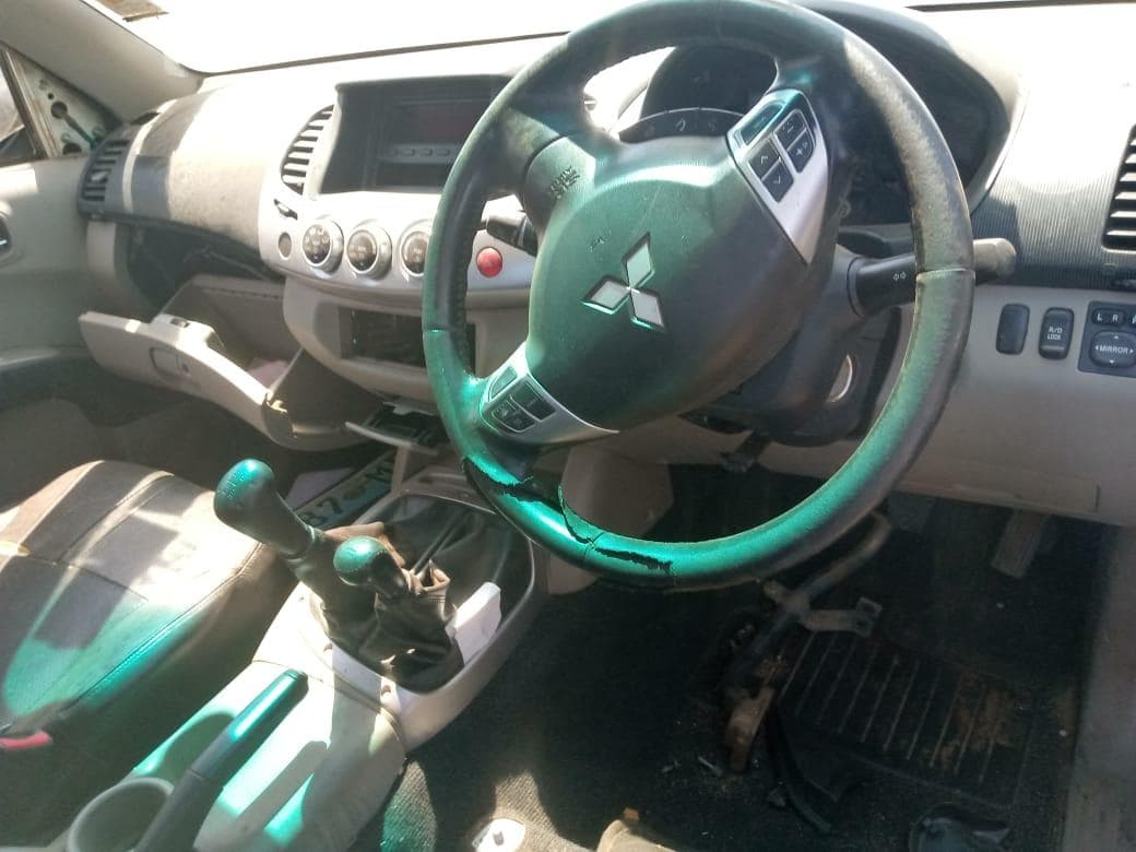 MITSUBISHI TRITON · Mocuba — imagem 6