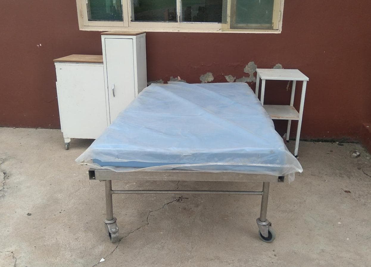 Cama hospitalar · — image 1