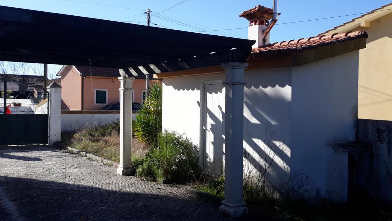 Moradia V4 + Terreno · Cantanhede — imagen 6
