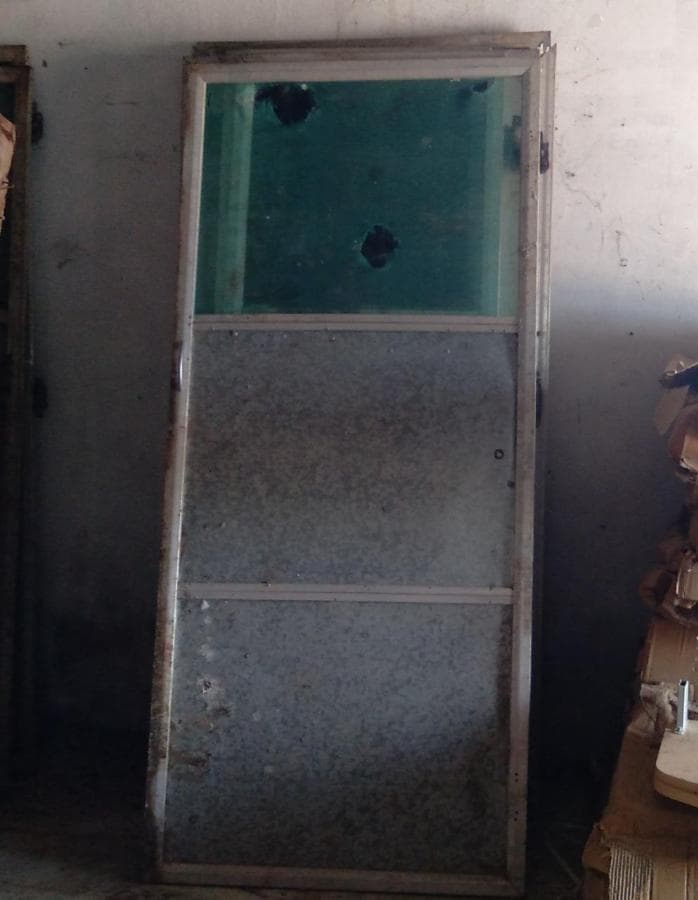 Portas de alumínio · — imagem 1