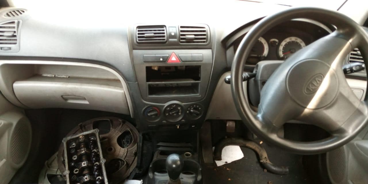 KIA Picanto · — imagem 3
