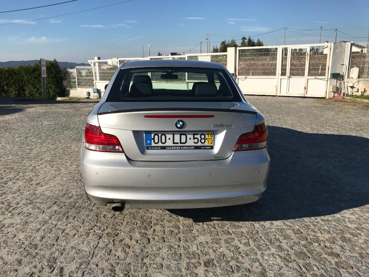BMW 118 D Coupé · Ano 2010 — imagen 7