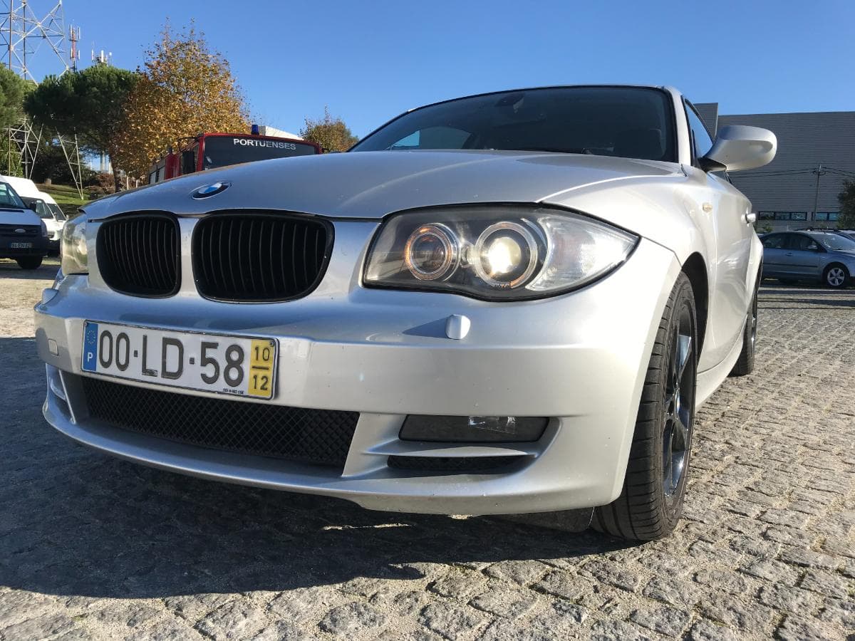 BMW 118 D Coupé · Ano 2010 — imagen 10