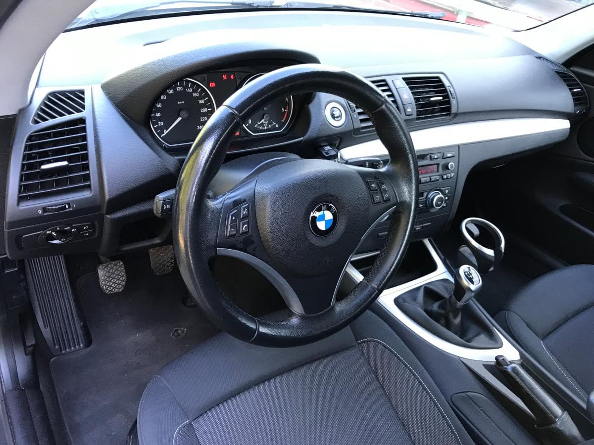 BMW 118 D Coupé · Ano 2010 — imagen 34