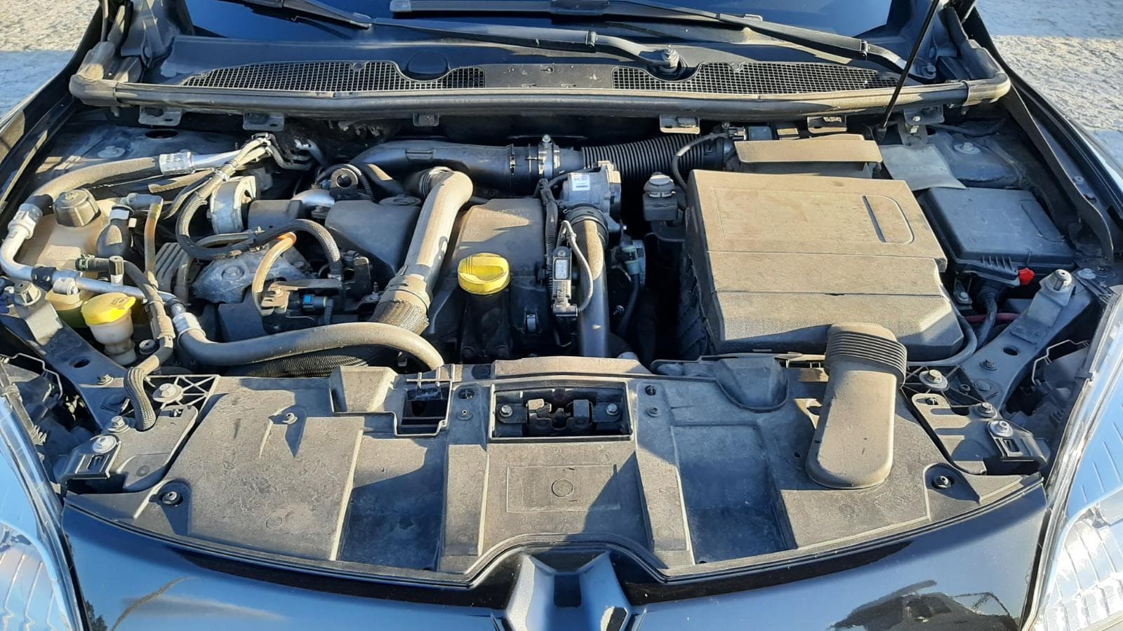 Renault Mégane 1.5 DCI Coupé · Ano 2010 — imagen 3