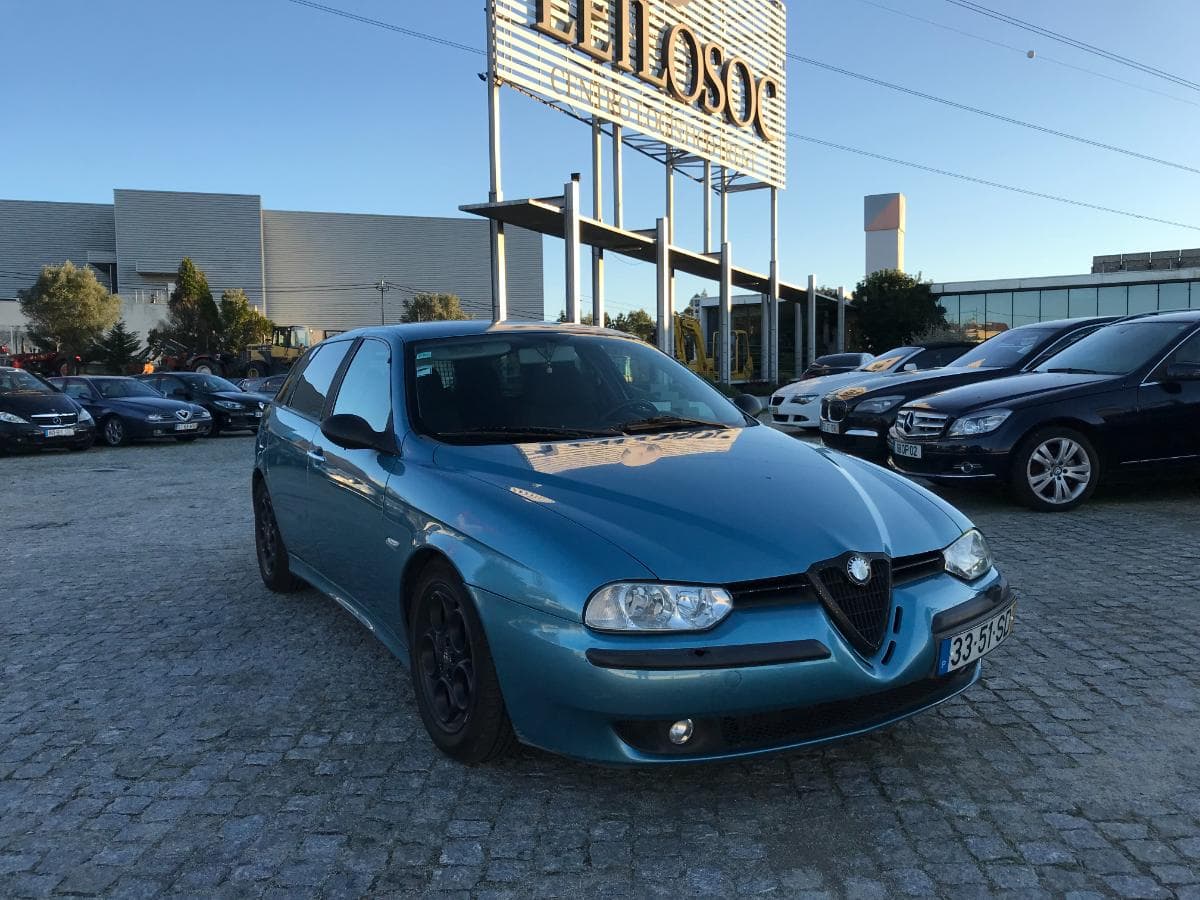 Alfa Romeu 156 1.6 · Ano 2001 — imagen 1