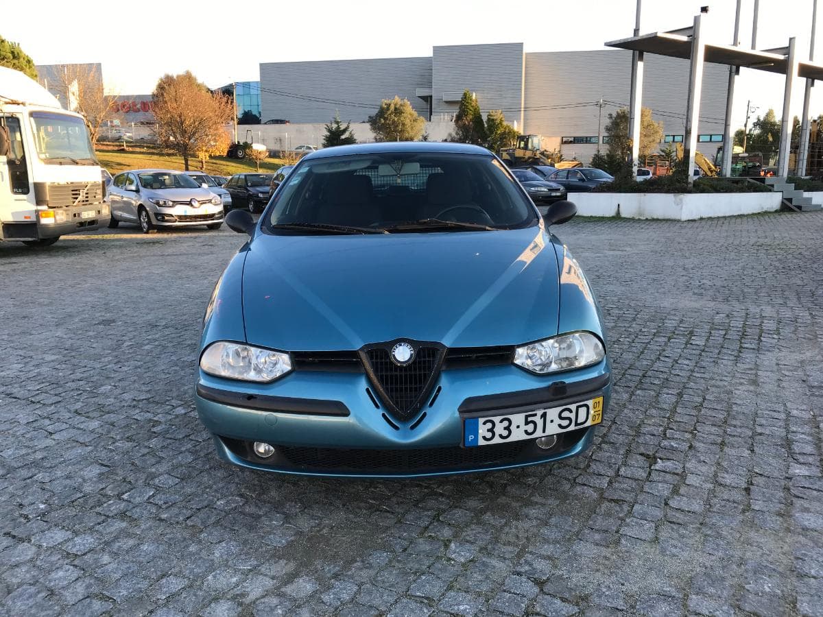 Alfa Romeu 156 1.6 · Ano 2001 — imagen 2