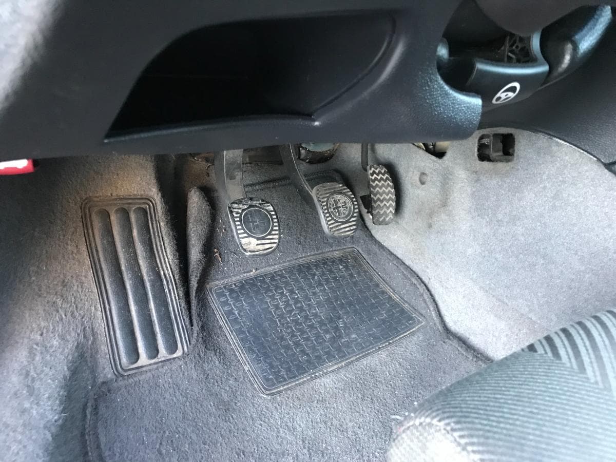 Alfa Romeu 156 1.6 · Ano 2001 — imagen 18