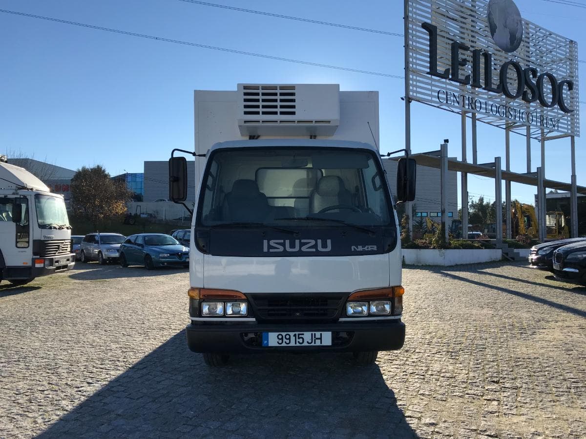 Isuzu NKR 3.1D Com Caixa de Frio · Ano 1997 — imagem 2