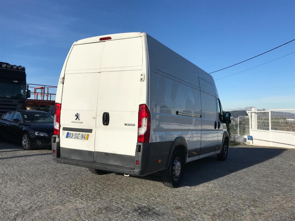 Peugeot Boxer 2.0 Blue HDI · Ano 2016 — imagem 6