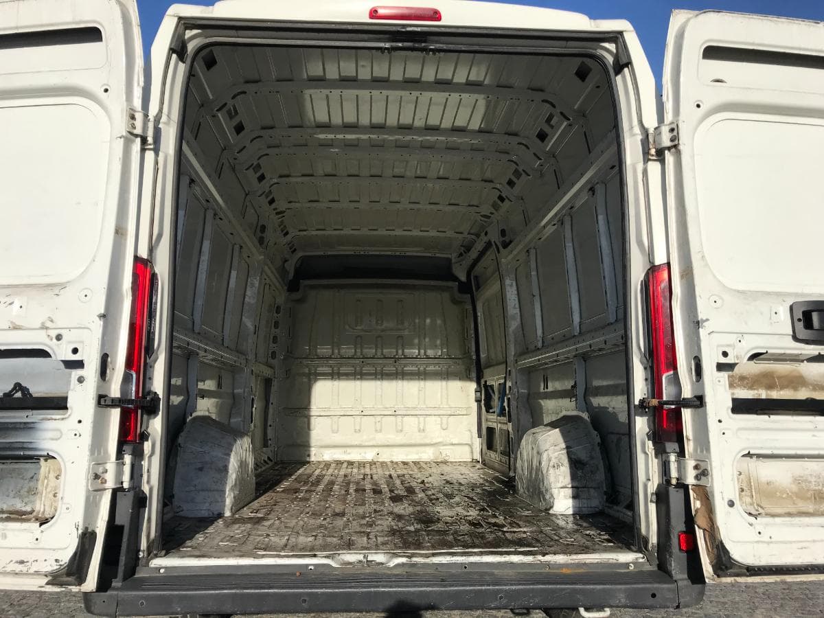 Peugeot Boxer 2.0 Blue HDI · Ano 2017 — imagem 8