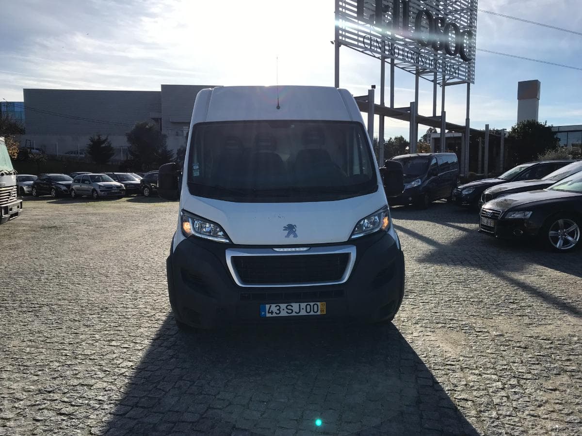Peugeot Boxer 2.0 Blue HDI · Ano 2017 — imagem 2