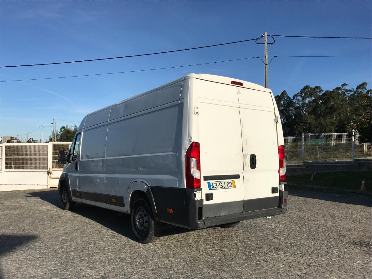 Peugeot Boxer 2.0 Blue HDI · Ano 2017 — imagem 9