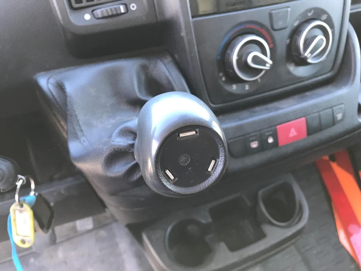 Peugeot Boxer 2.0 Blue HDI · Ano 2017 — imagem 23