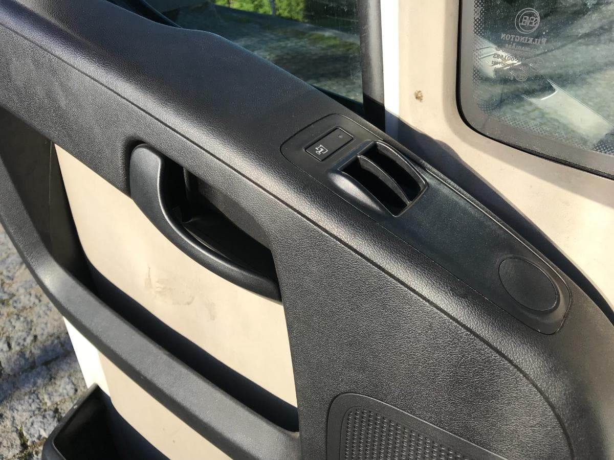 Peugeot Boxer 2.0 Blue HDI · Ano 2017 — imagem 31