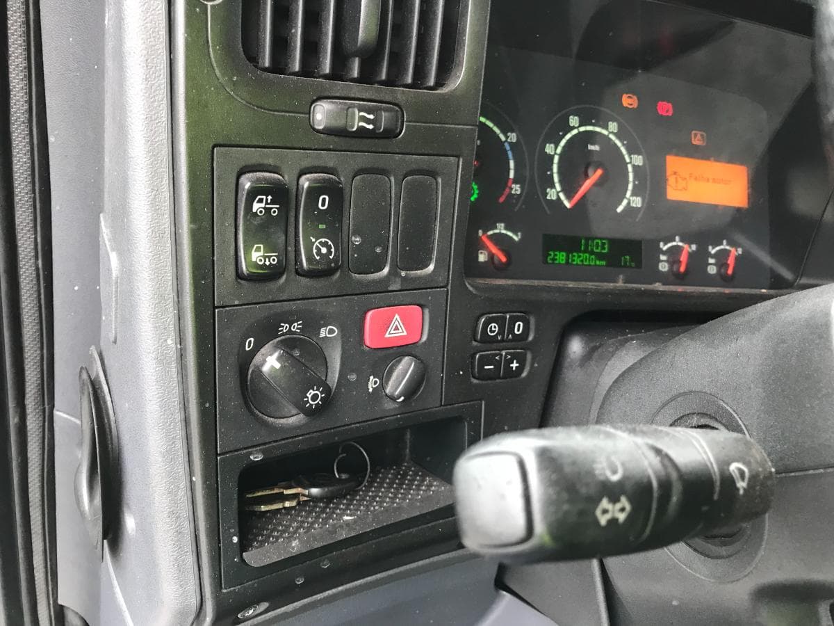Scania R500 V8 · Ano 2005 — imagen 28