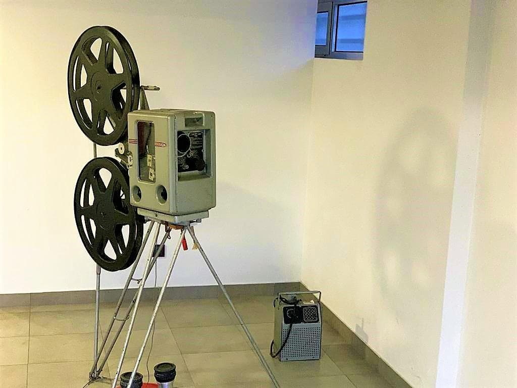 Máquina de filmar e projeção / Vintage — imagem 2