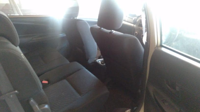 Toyota Avanza · — image 3