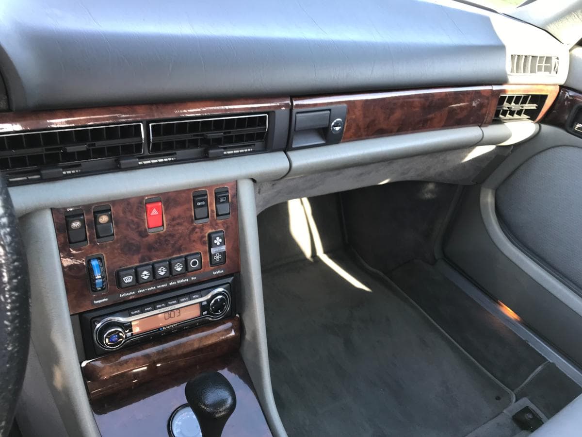Mercedes-Benz 500 SEL V8 - 1983 — imagem 17