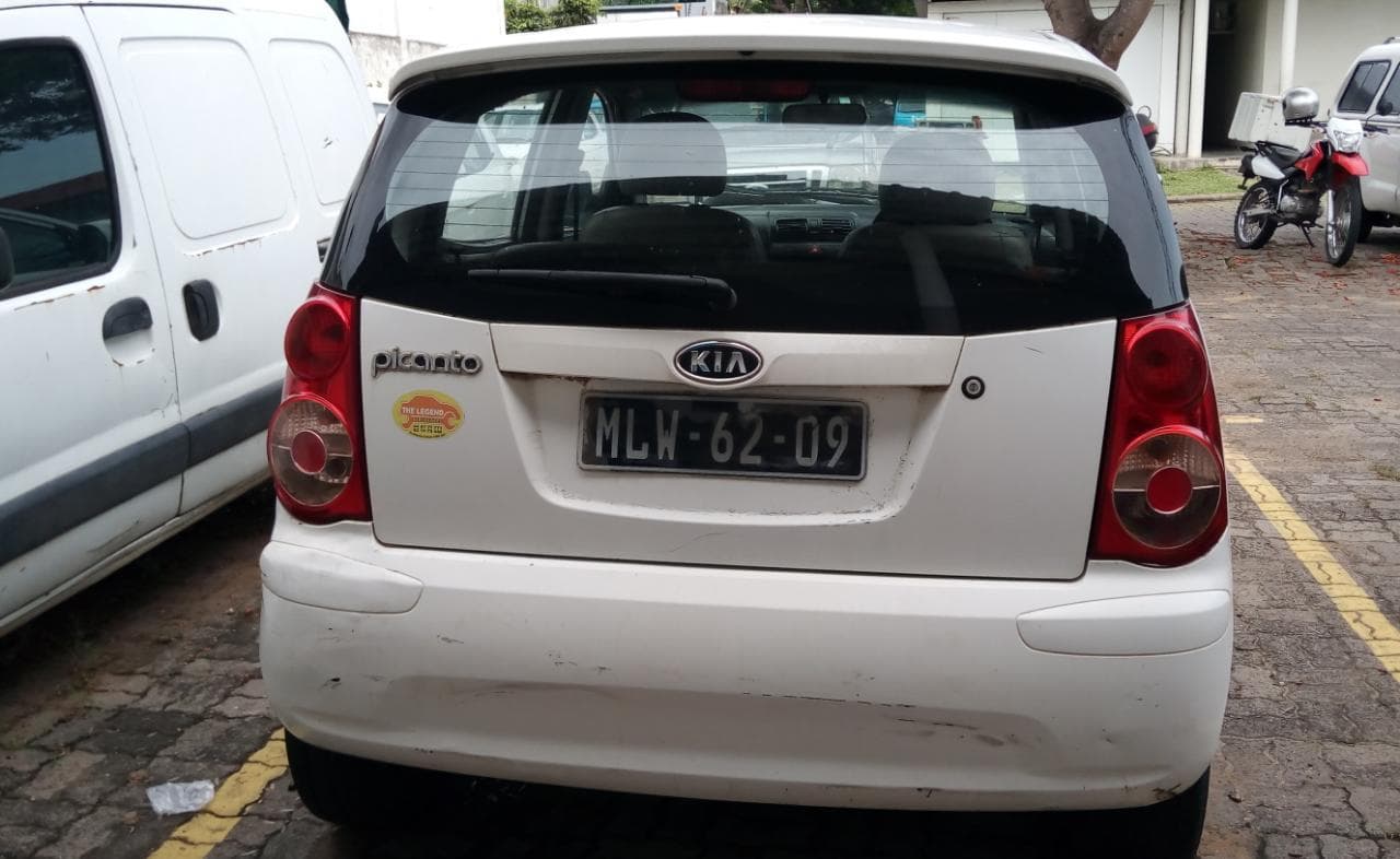 Kia Picanto · — image 6