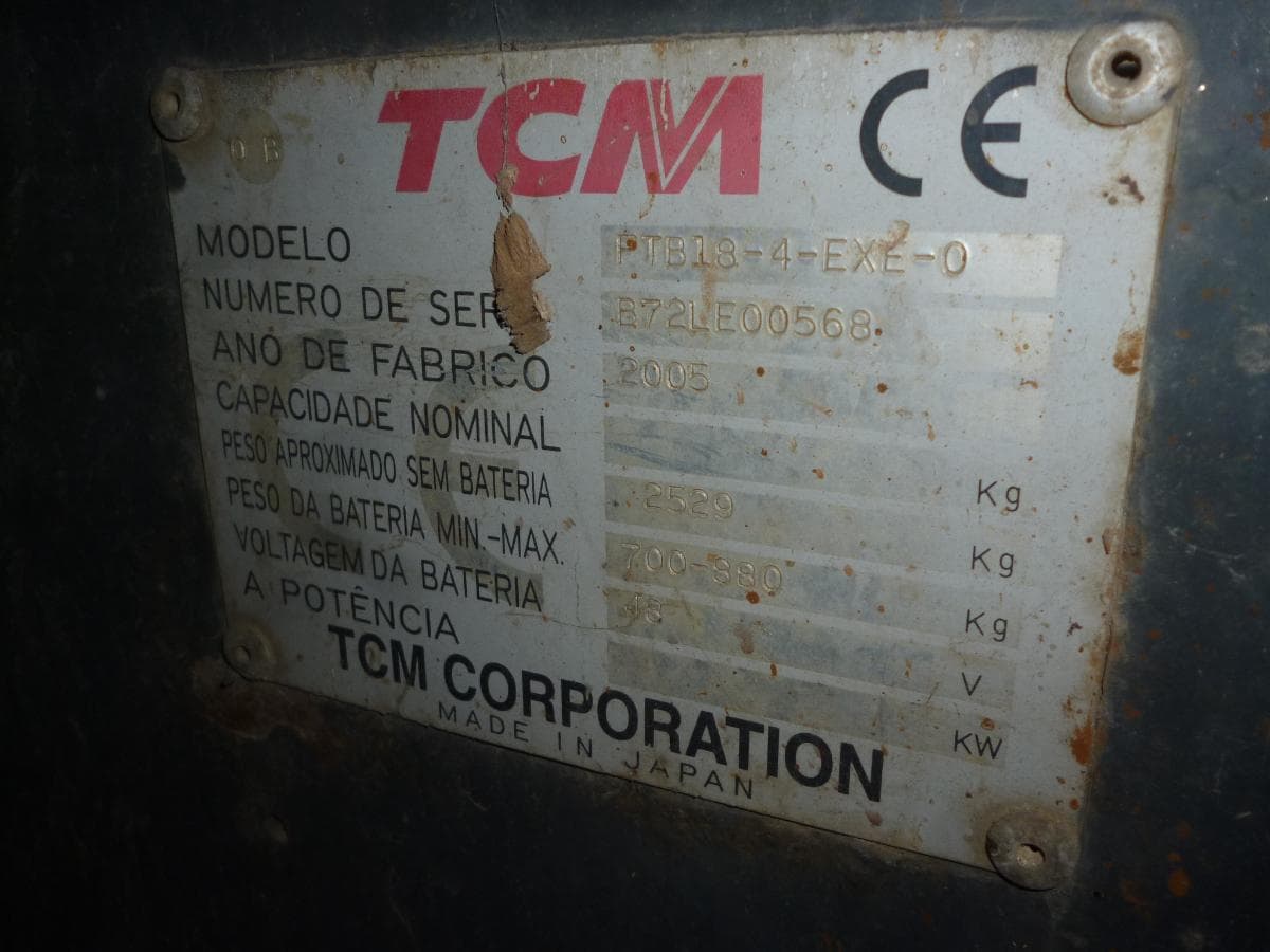 Forklift — image 5