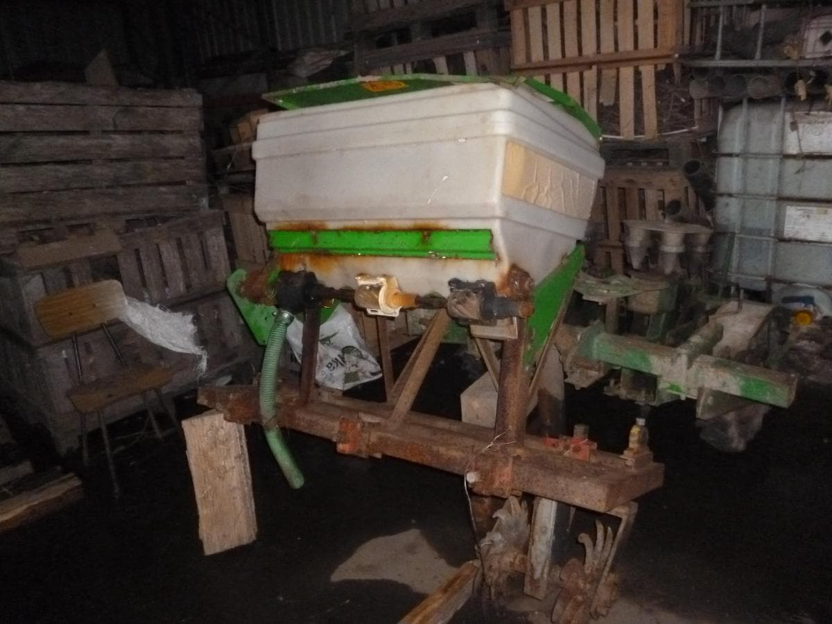 Equipamentos Agrícolas e de Apoio — imagen 1