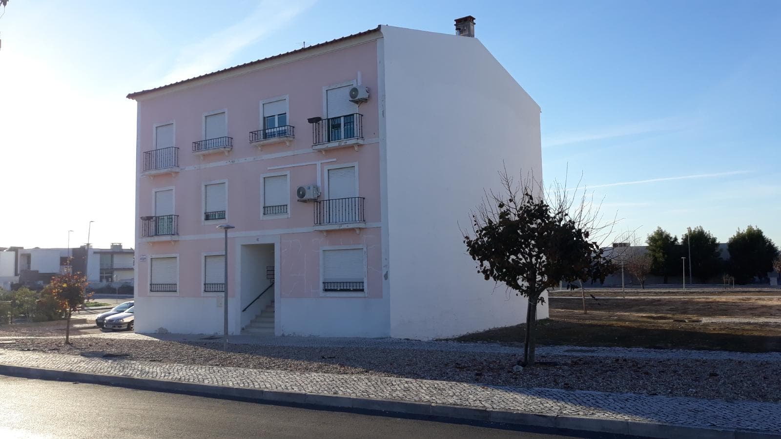 Apartamento T2 · Almeirim — imagem 1