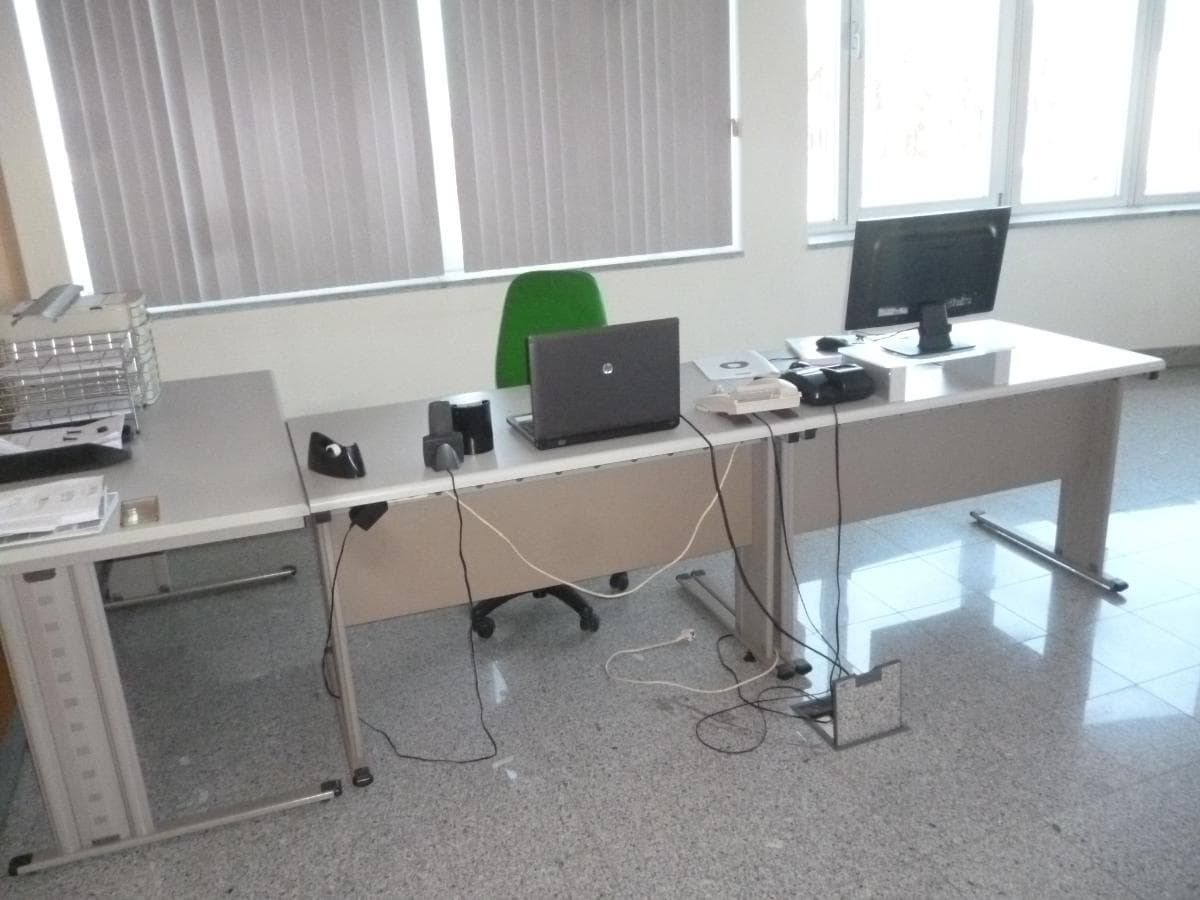 Equipamento de Escritório — imagem 1