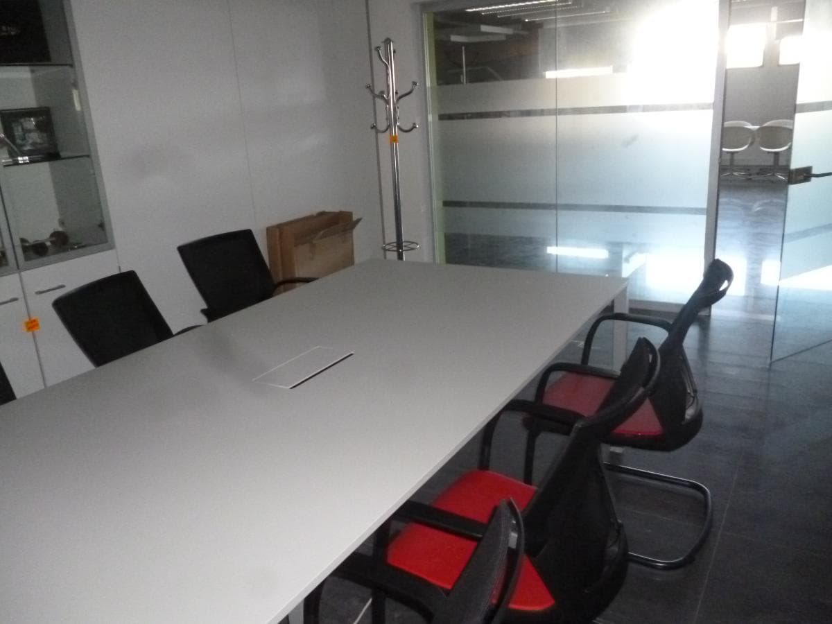 Equipamiento de Oficina — imagen 2