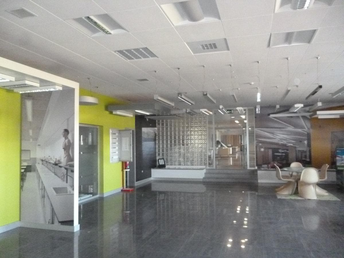 Equipamiento de Oficina