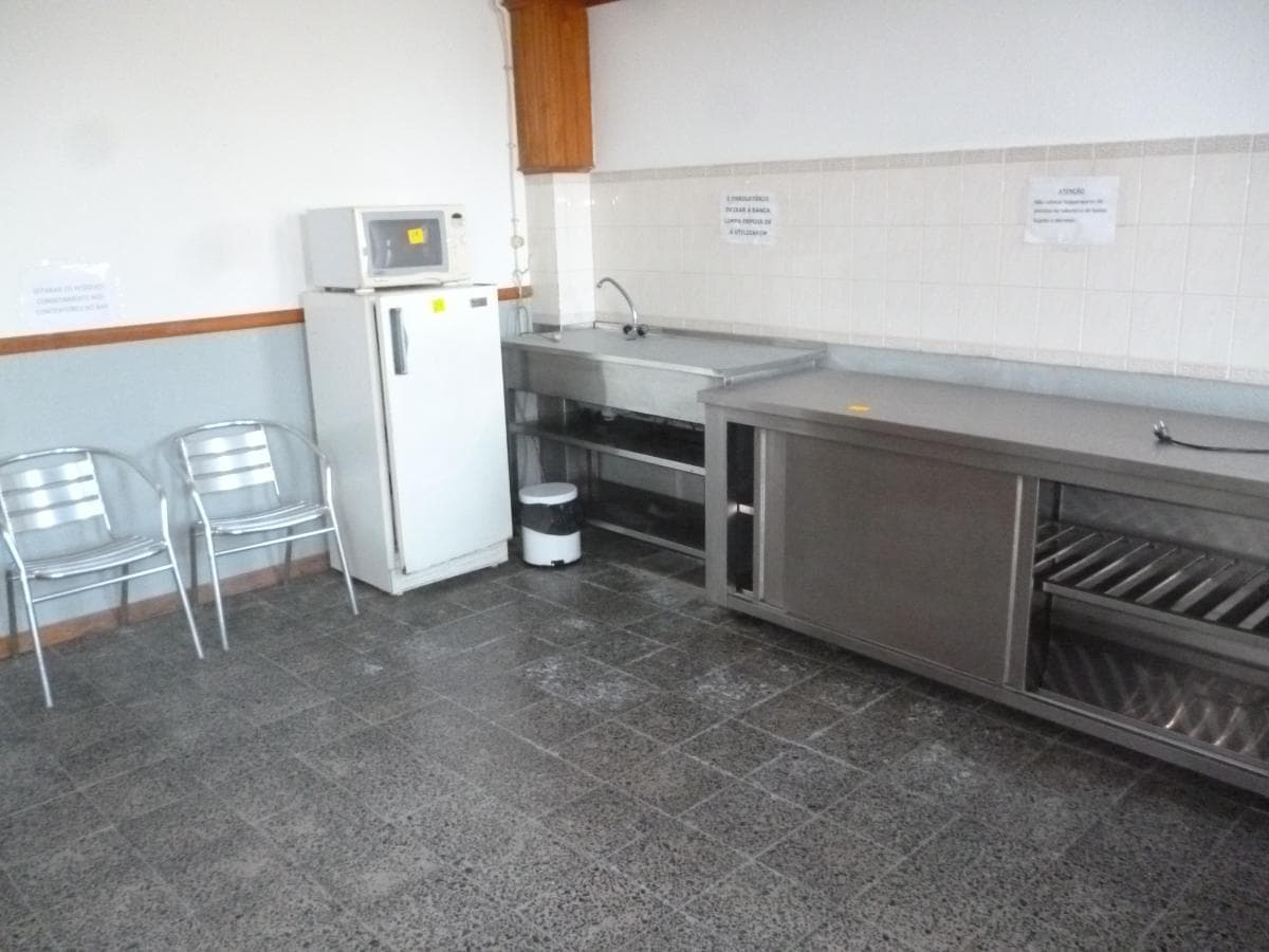 Posto Médico + Equipamento de hotelaria — imagem 3