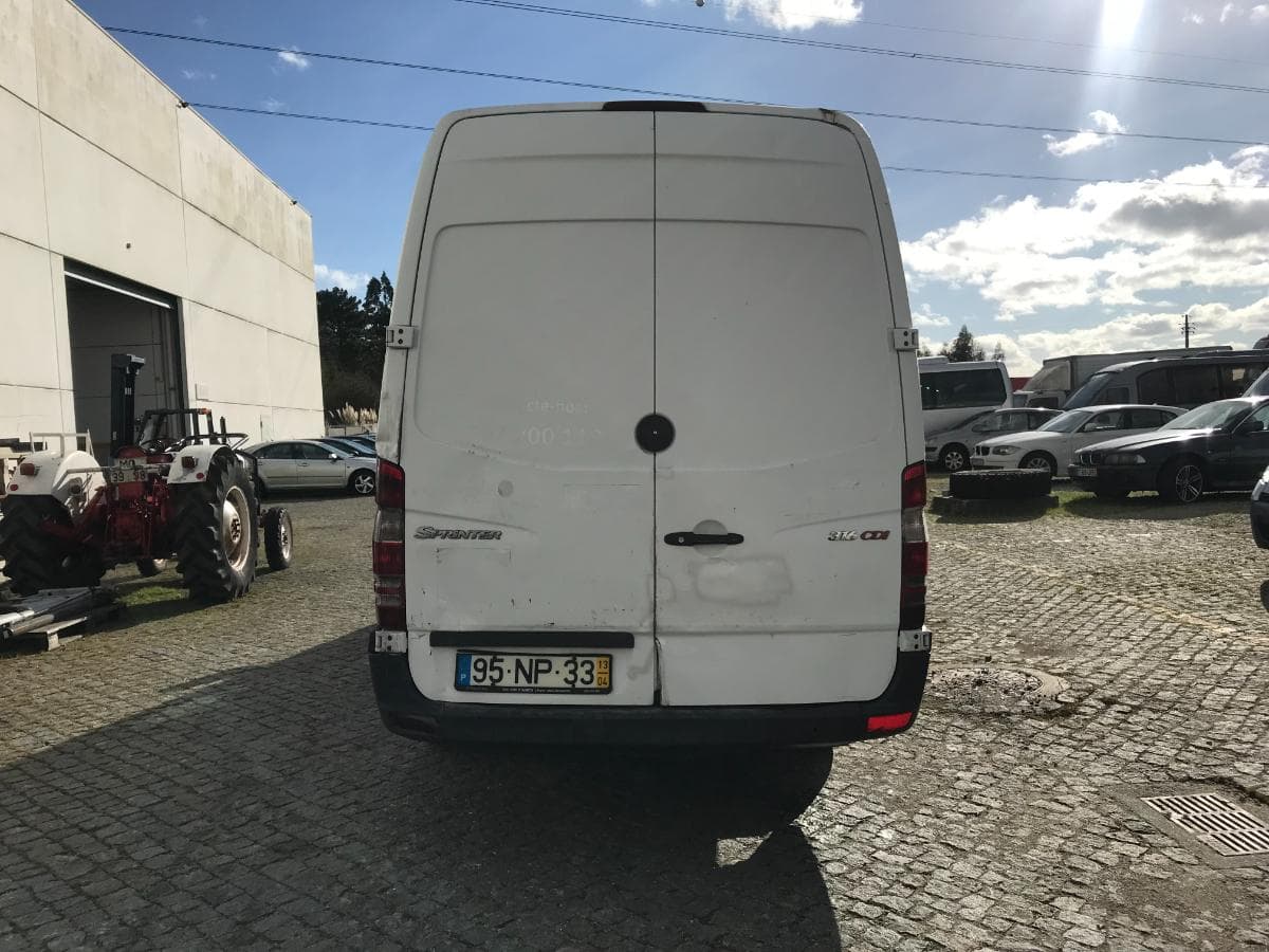 Mercedes-Benz Sprinter 316 CDI · Ano 2013 — imagem 5