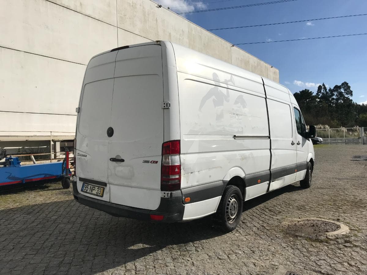 Mercedes-Benz Sprinter 316 CDI · Ano 2013 — imagem 4