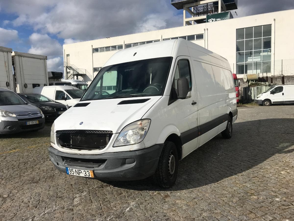 Mercedes-Benz Sprinter 316 CDI · Ano 2013 — imagem 1