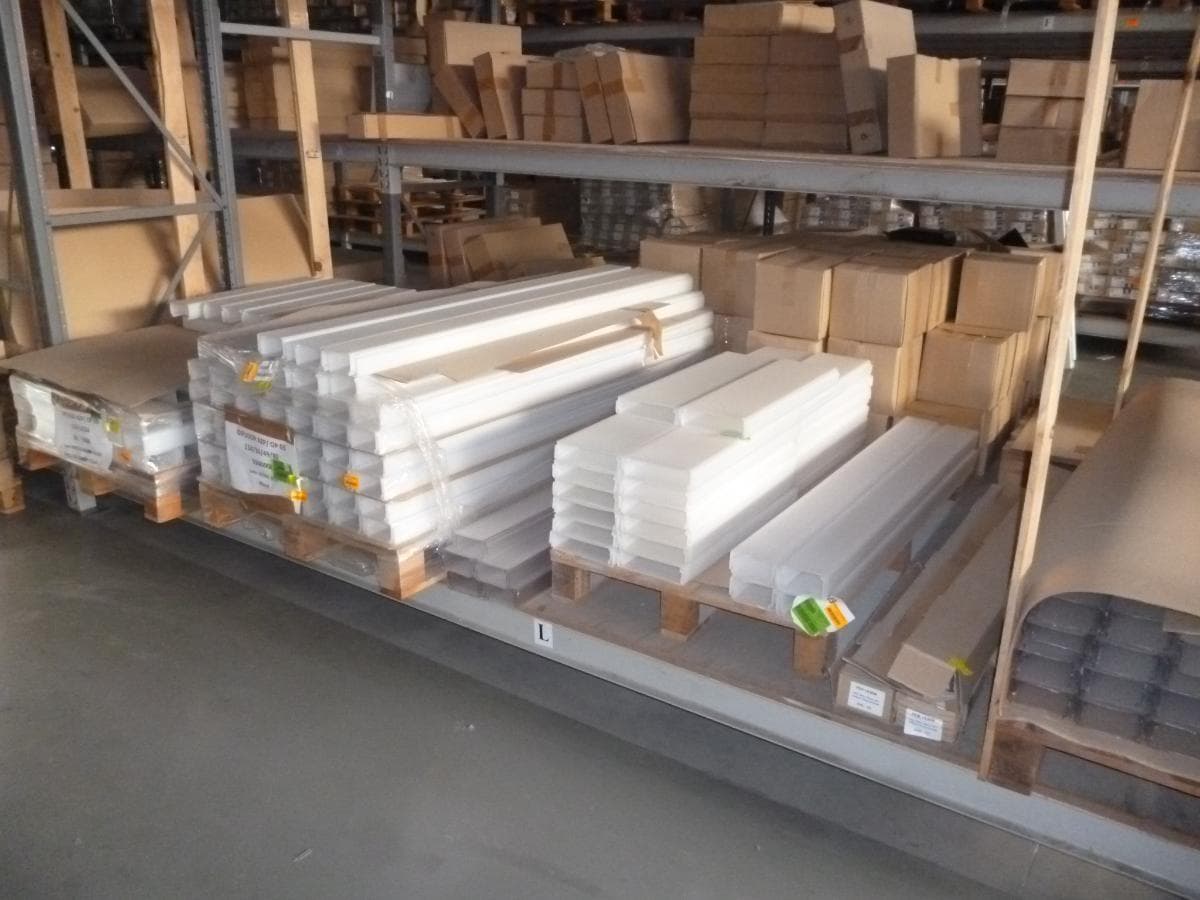 Estantes metálicas de Racks — image 8