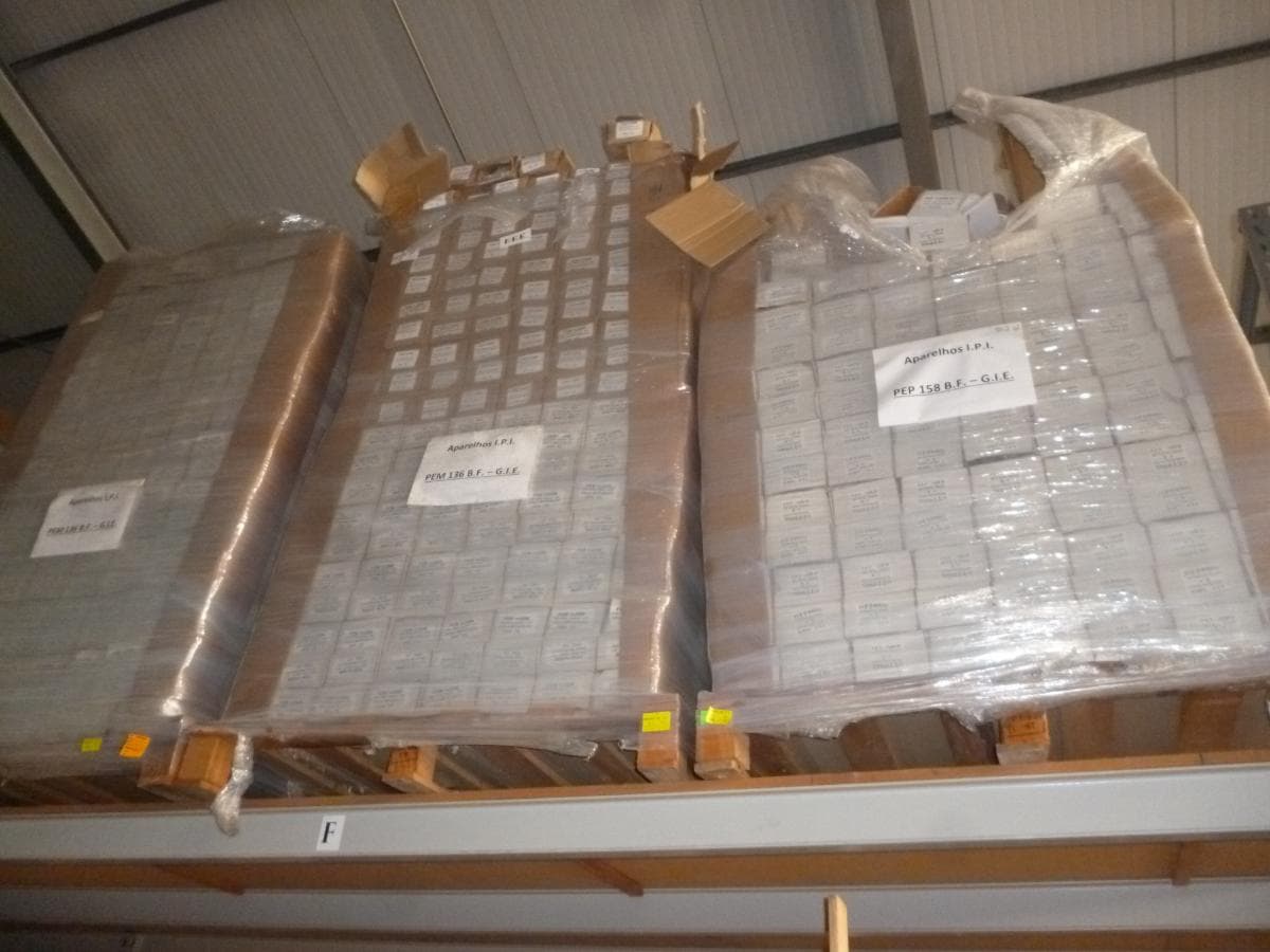 Estantes metálicas de Racks — image 9