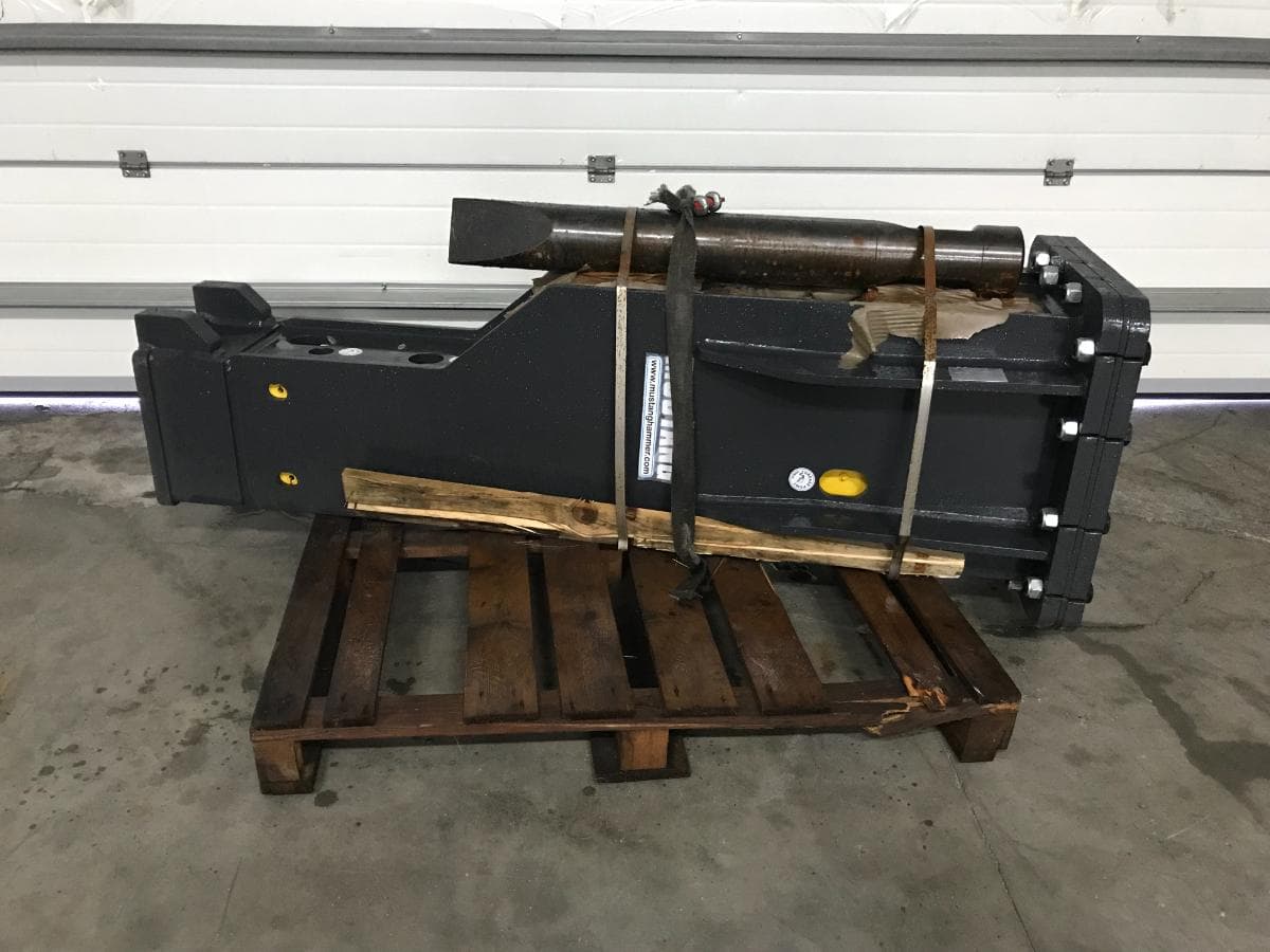 Martelo Mustang HM1700 — imagem 1