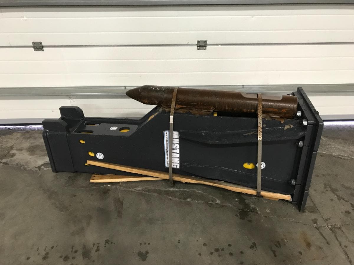 Martelo Mustang HM1300 — imagem 1
