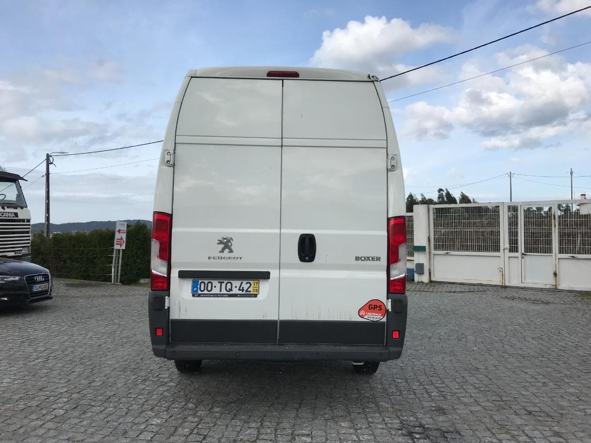 Peugeot Boxer 2.0 BlueHDI · Ano 2017 — imagen 5