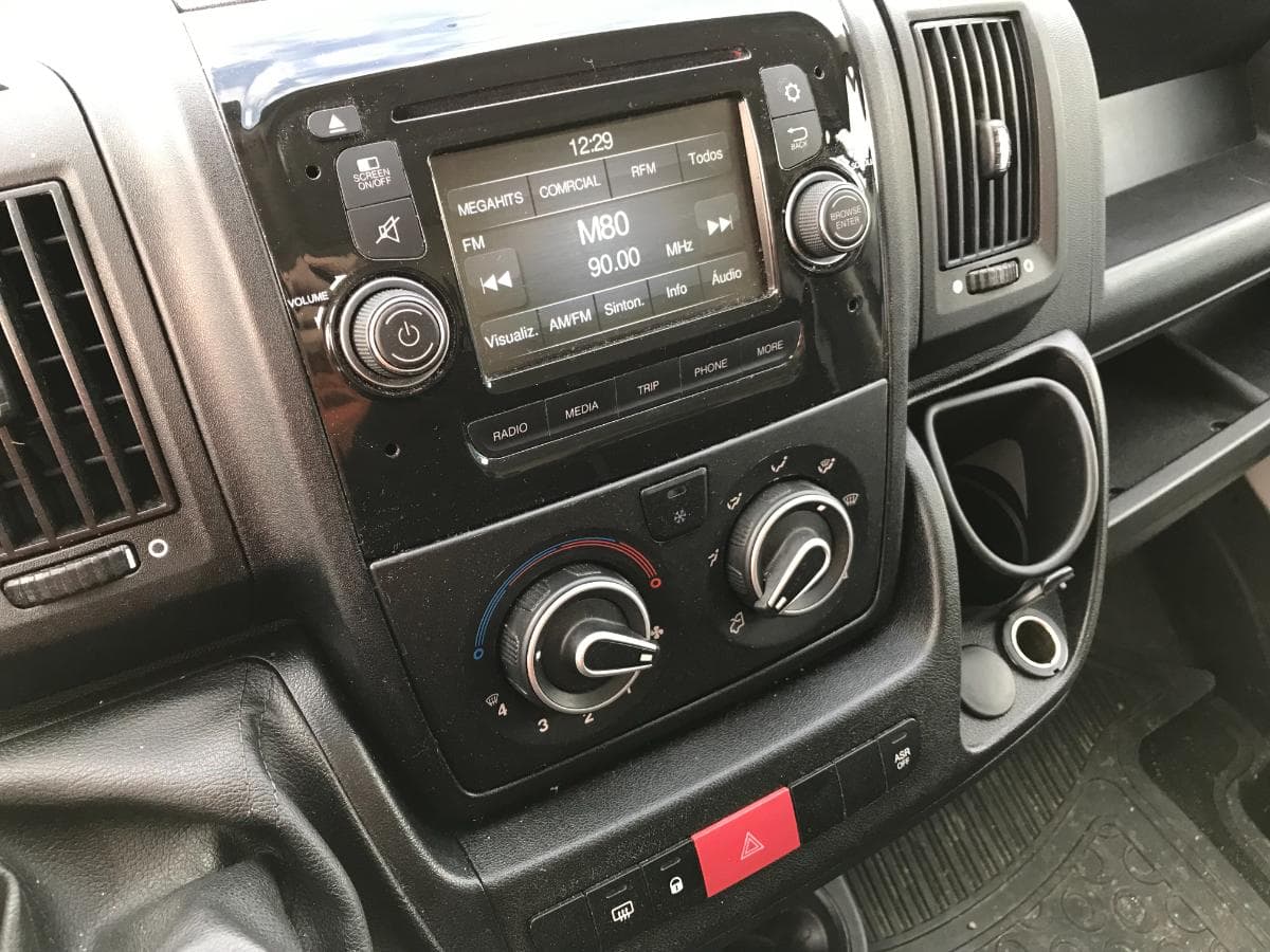 Peugeot Boxer 2.0 BlueHDI · Ano 2017 — imagen 23